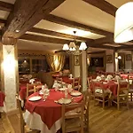 Le Paquis 3*
