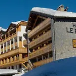 Le Paquis 3* Tignes