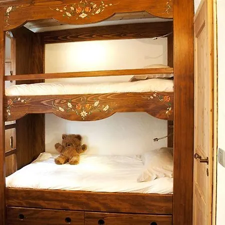 Le Paquis Hotell 3*