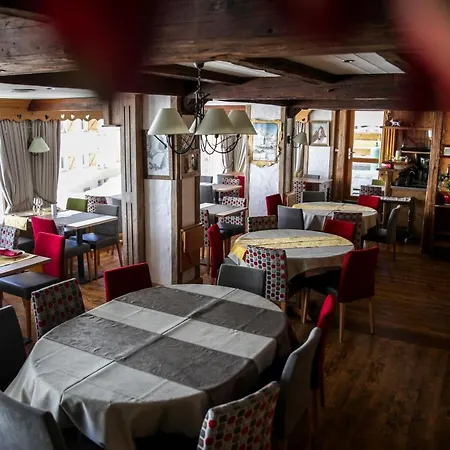 Le Paquis Hotell